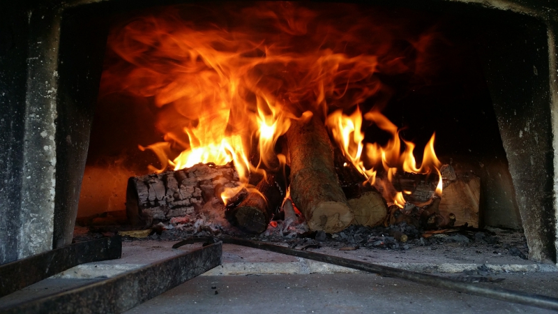 pizzeria-ST PIERRE-min_wood-fired-oven-1960099